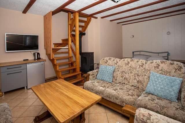 Ranczo Nad Stawem Villa Ryn  Kültér fotó